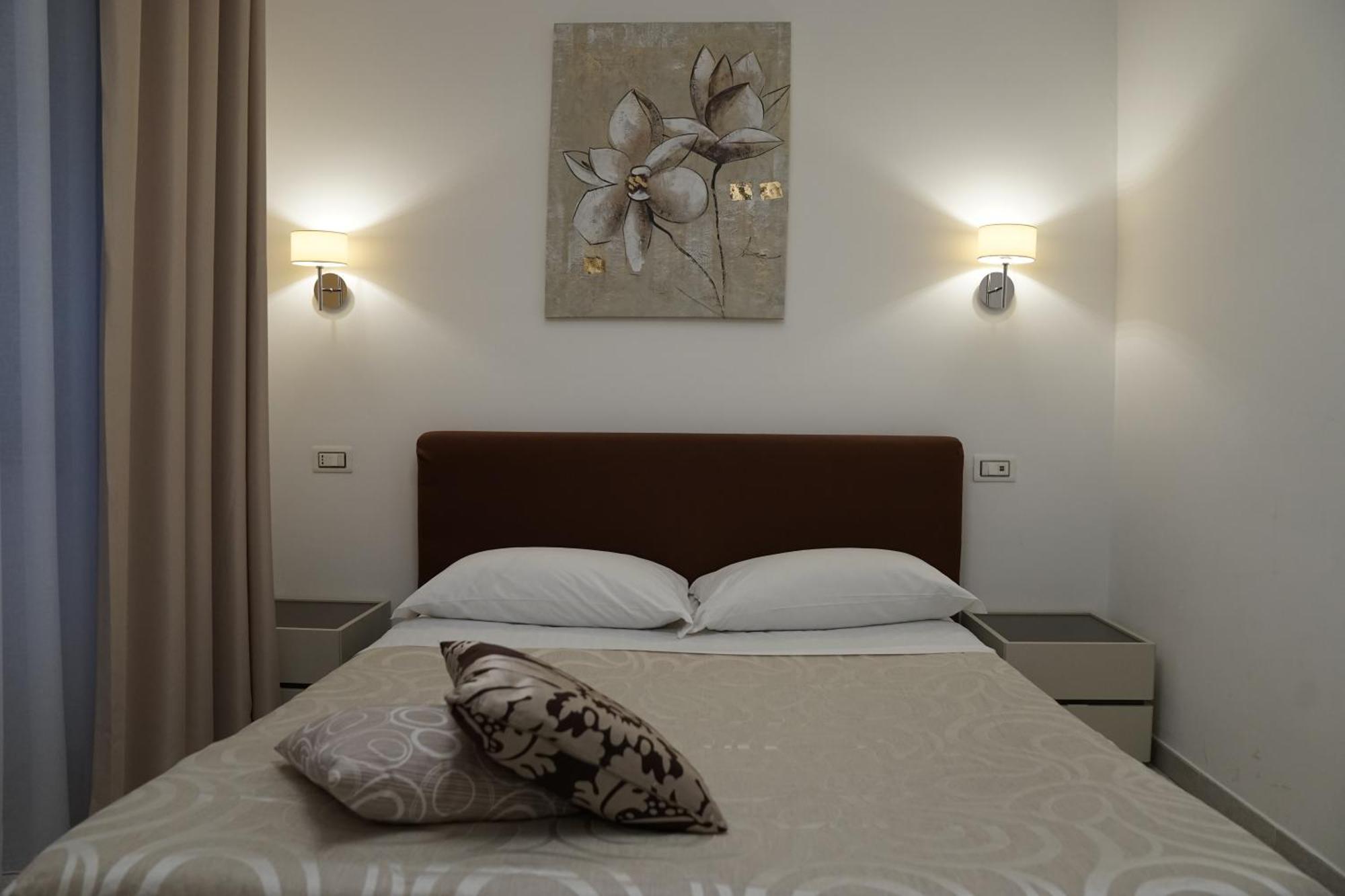 B&B La Vie En Rose Salerno Exterior photo