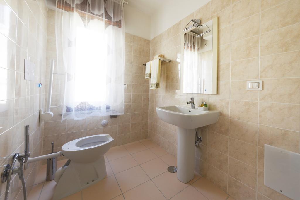 B&B La Vie En Rose Salerno Exterior photo